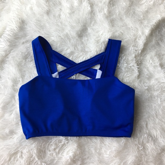 ⭐️ NWOT. Blue bikini top. Small. Stretchy. Lightweight. Breathable. - Picture 5 of 8
